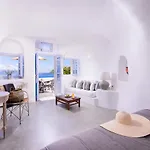 Pezoules Of Hotell 4*
