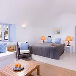 Hotell Pezoules Of
