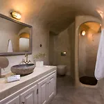 Pezoules Of Hotell
