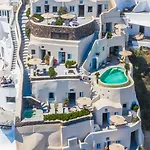 Hotell Pezoules Of