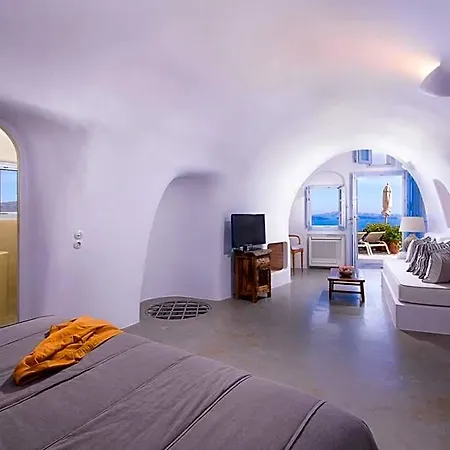 فندق Pezoules Of 4*