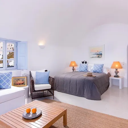 Hotel Pezoules Of
